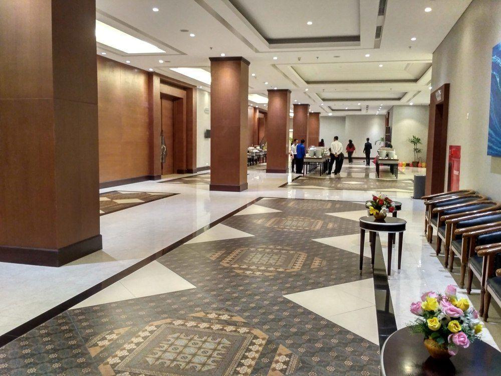 Sahid Raya Hotel & Convention Yogyakarta Exterior foto